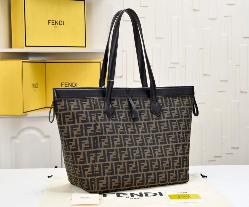 F**di shopping bags 4220-0052