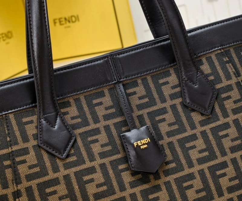 F**di shopping bags 4220-0052