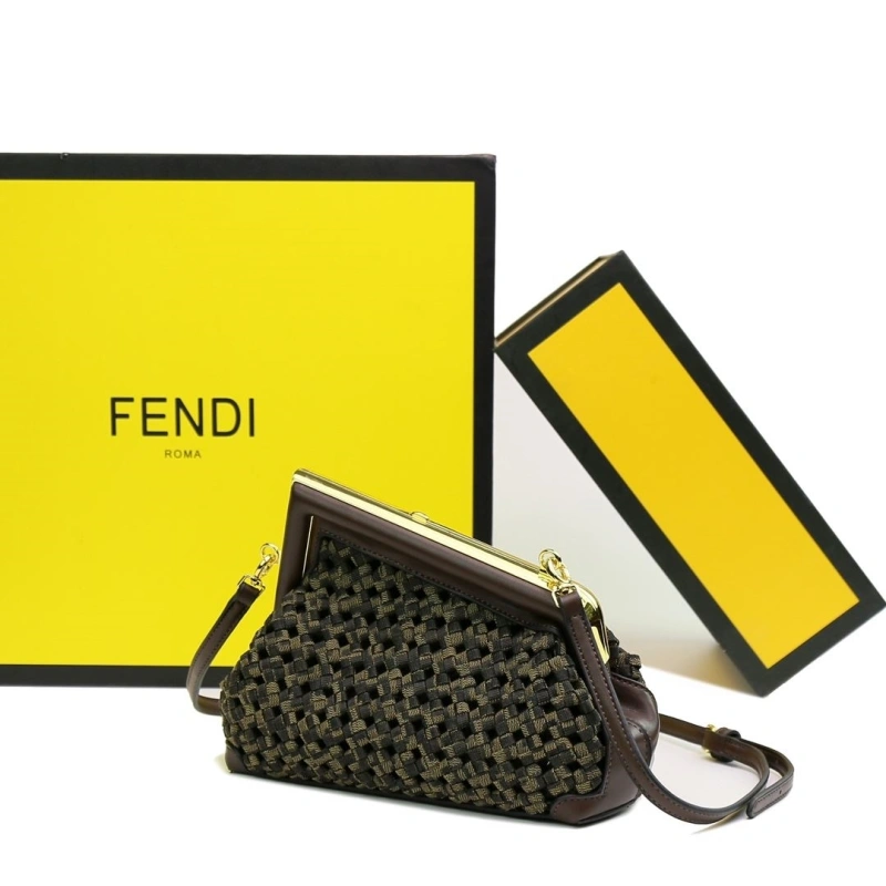 F**di first bags 4220-0067