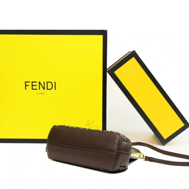 F**di first bags 4220-0067