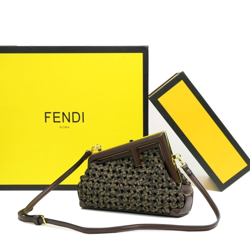 F**di first bags 4220-0067
