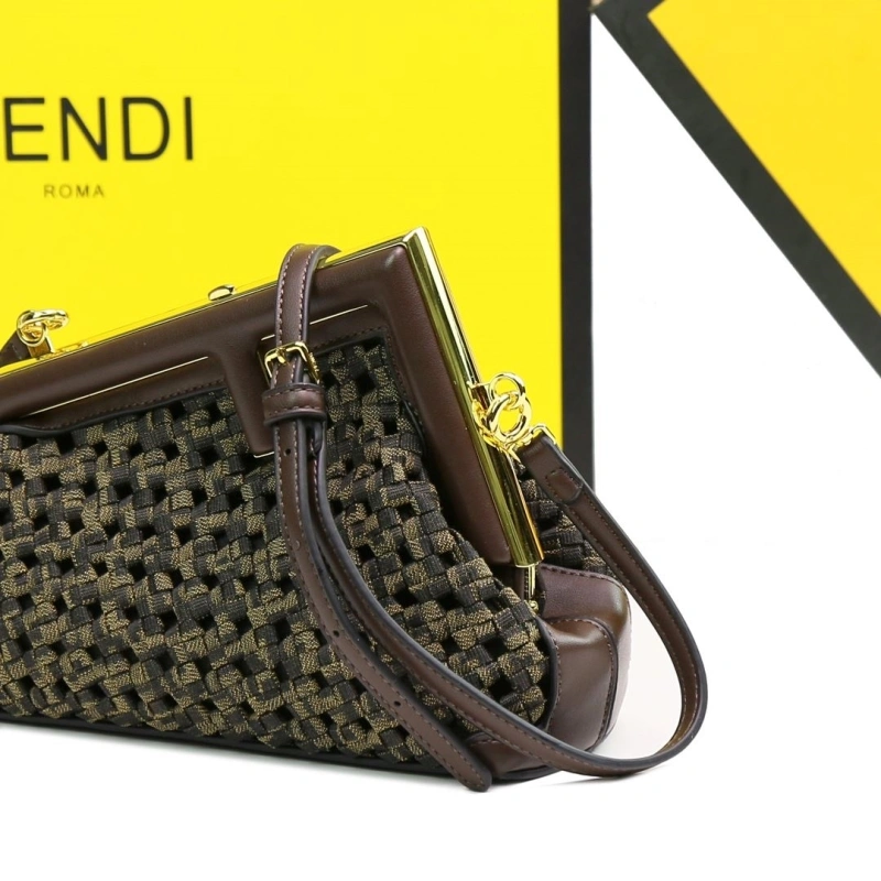 F**di first bags 4220-0067