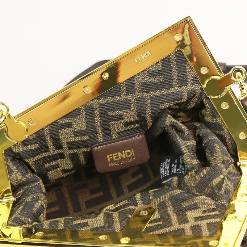F**di first bags 4220-0067