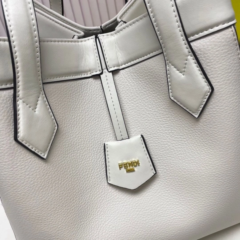 F**di shopping bags 4220-0076