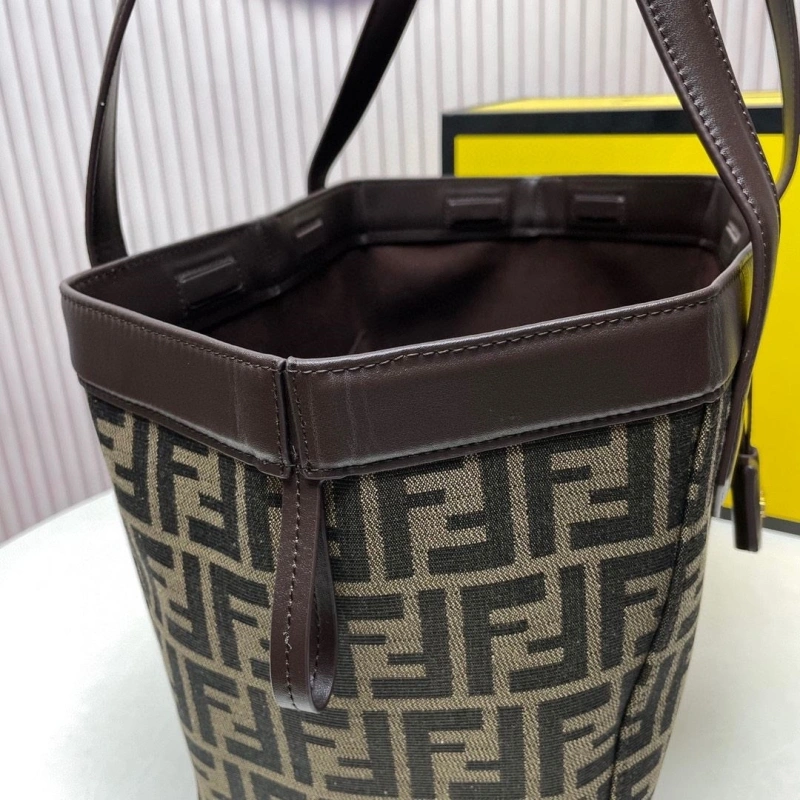 F**di shopping bags 4220-0078