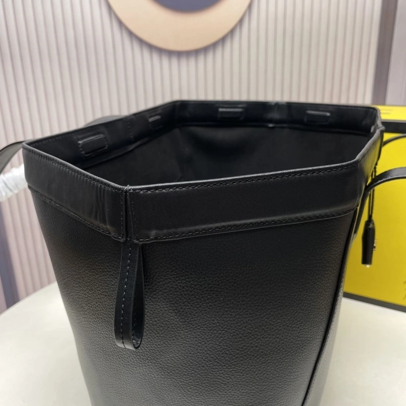 F**di shopping bags 4220-0083
