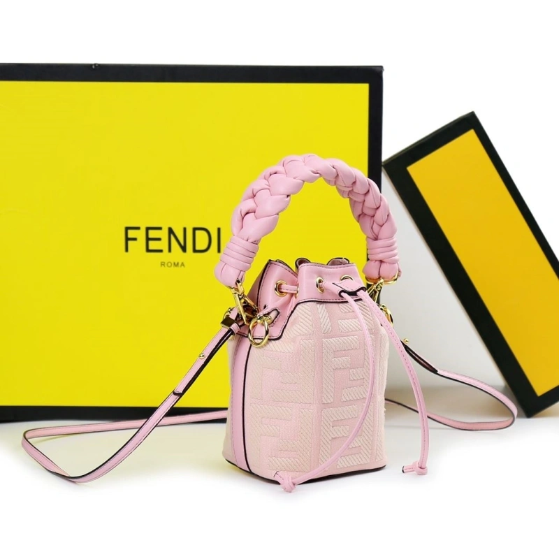 F**di bucket bags 4220-0110