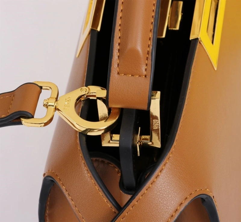 F**di top handle bags 4220-0126