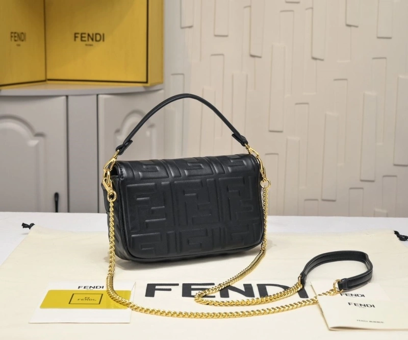 F**di top handle bags 4220-0205