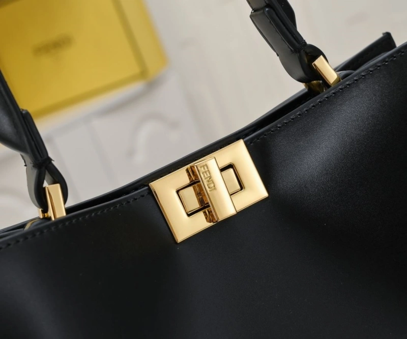 F**di shopping bags 4220-0225