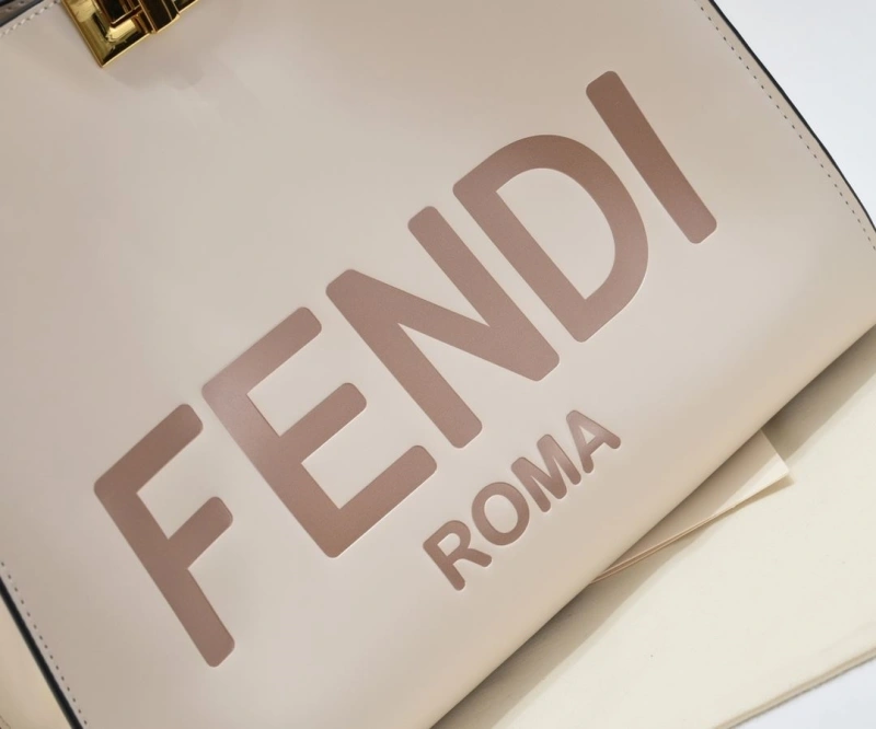 F**di shopping bags 4220-0226