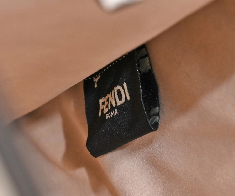 F**di shopping bags 4220-0226