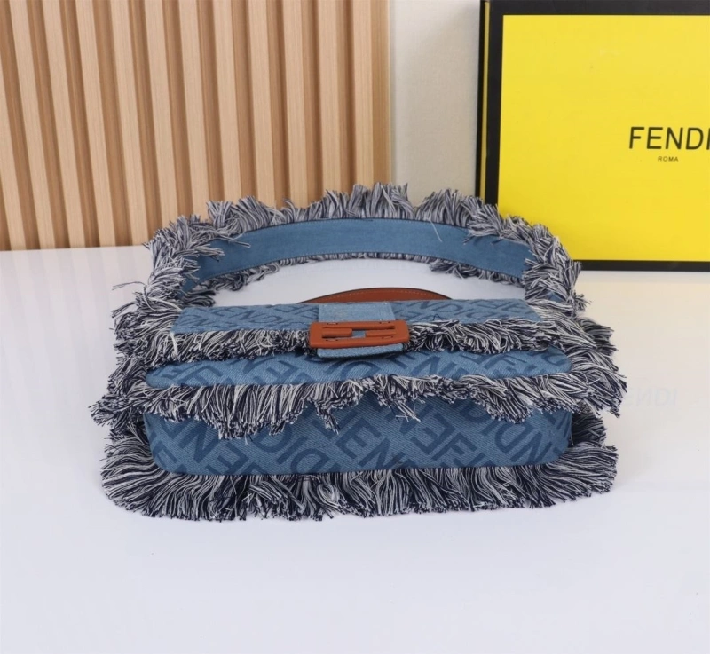 F**di top handle bags 4220-0237