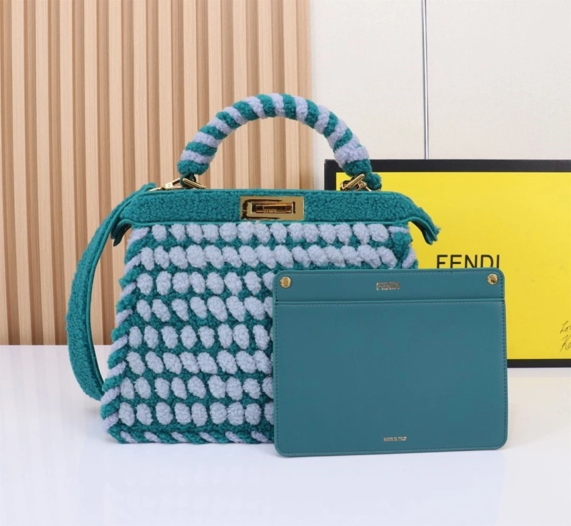 F**di shopping bags 4220-0256