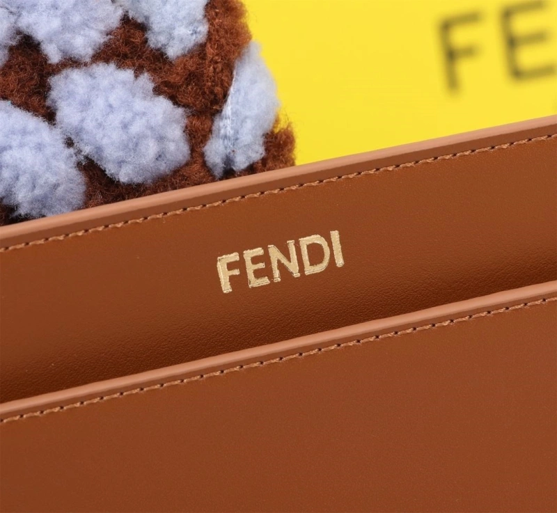 F**di shopping bags 4220-0257