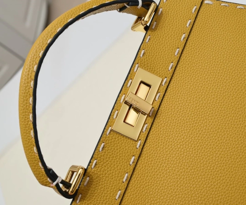 F**di shopping bags 4220-0261