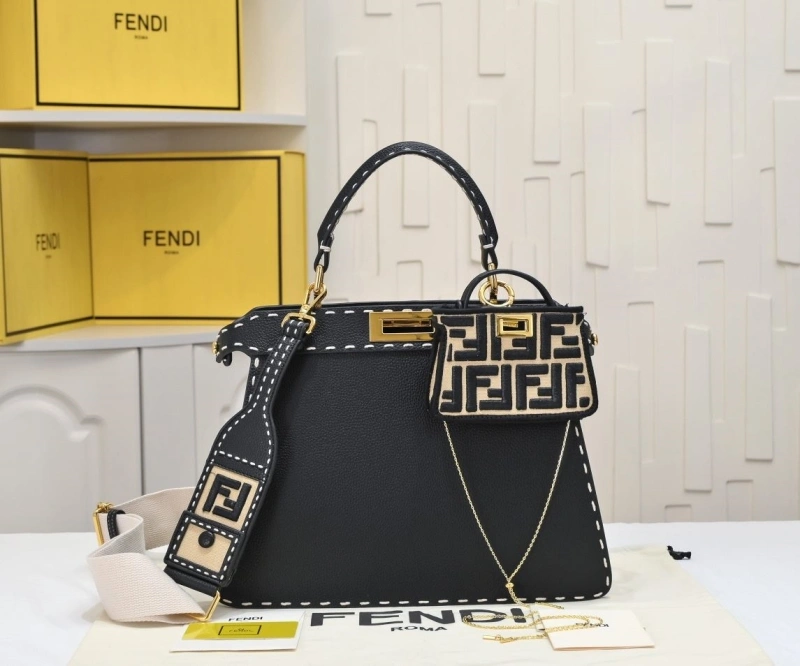 F**di shopping bags 4220-0262