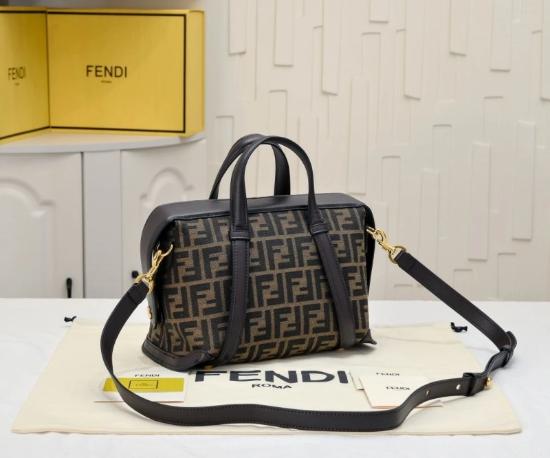 F**di shopping bags 4220-0267