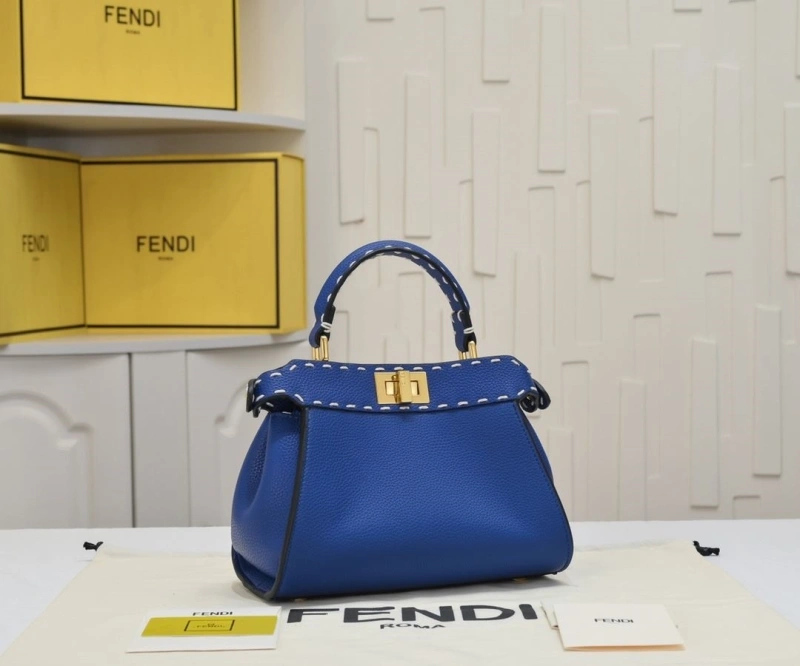 F**di shopping bags 4220-0272