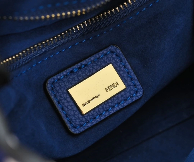 F**di shopping bags 4220-0272