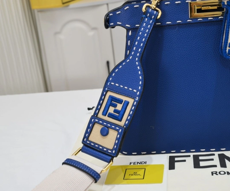 F**di shopping bags 4220-0275