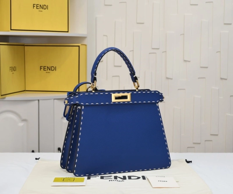 F**di shopping bags 4220-0275