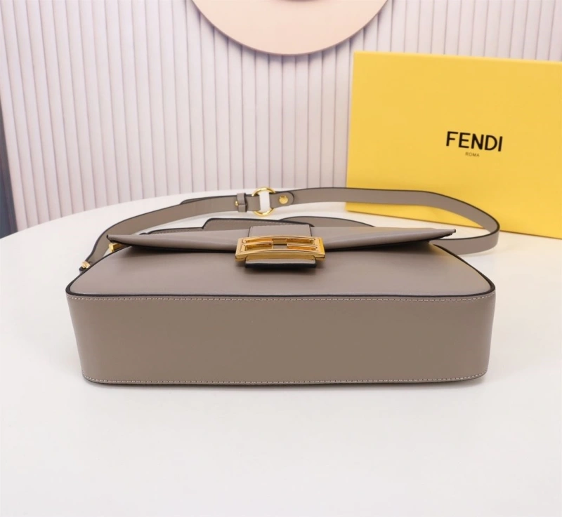 F**di top handle bags 4220-0293