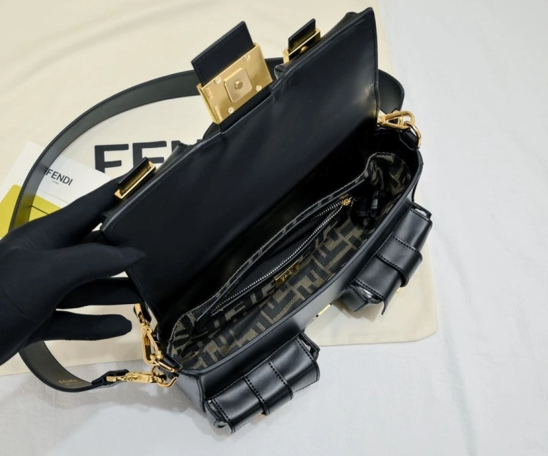 F**di top handle bags 4220-0318