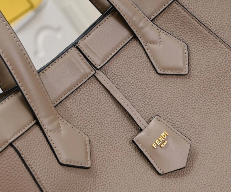 F**di shopping bags 4220-0340