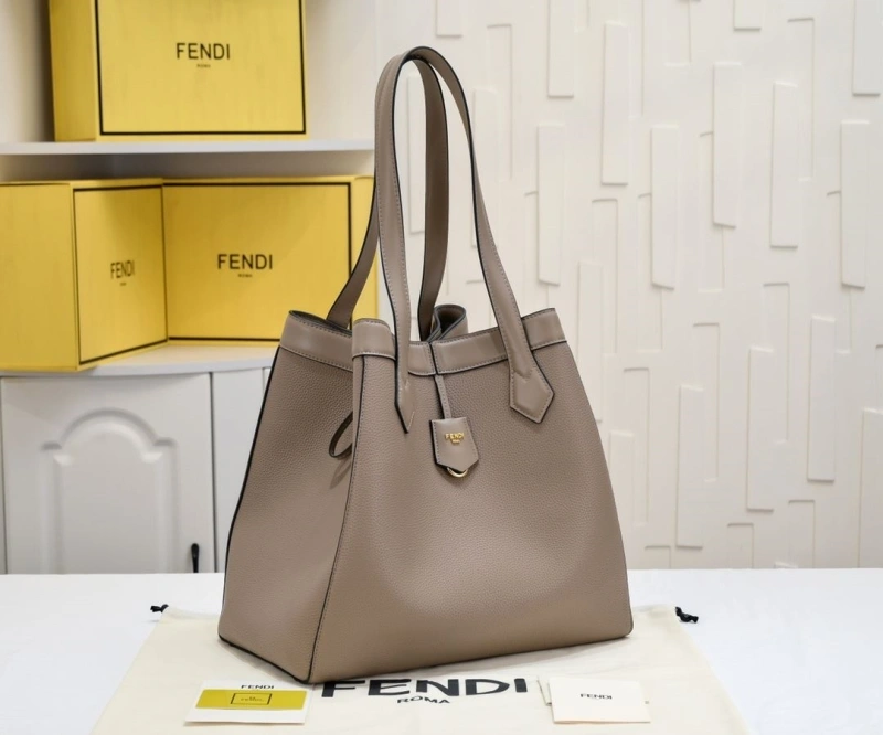 F**di shopping bags 4220-0341