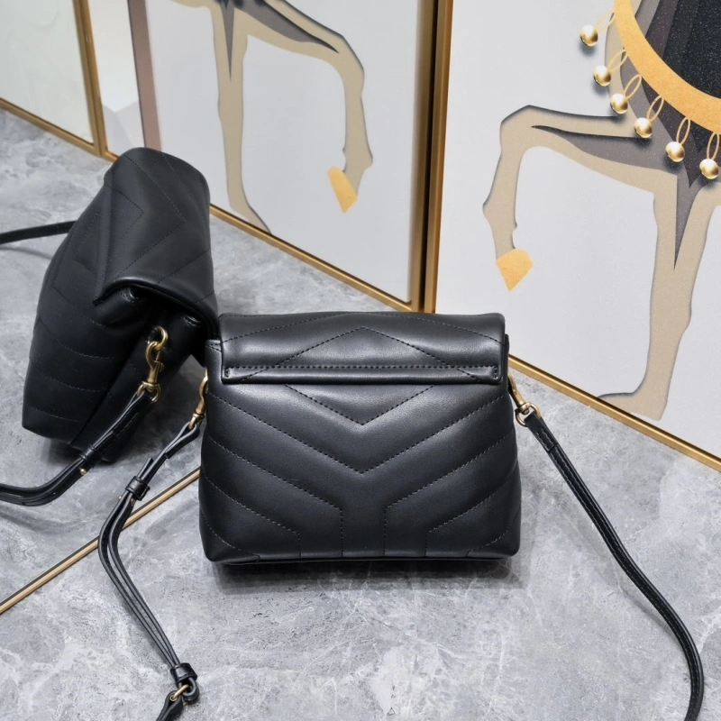 Y51 satchel bags 4220-0381