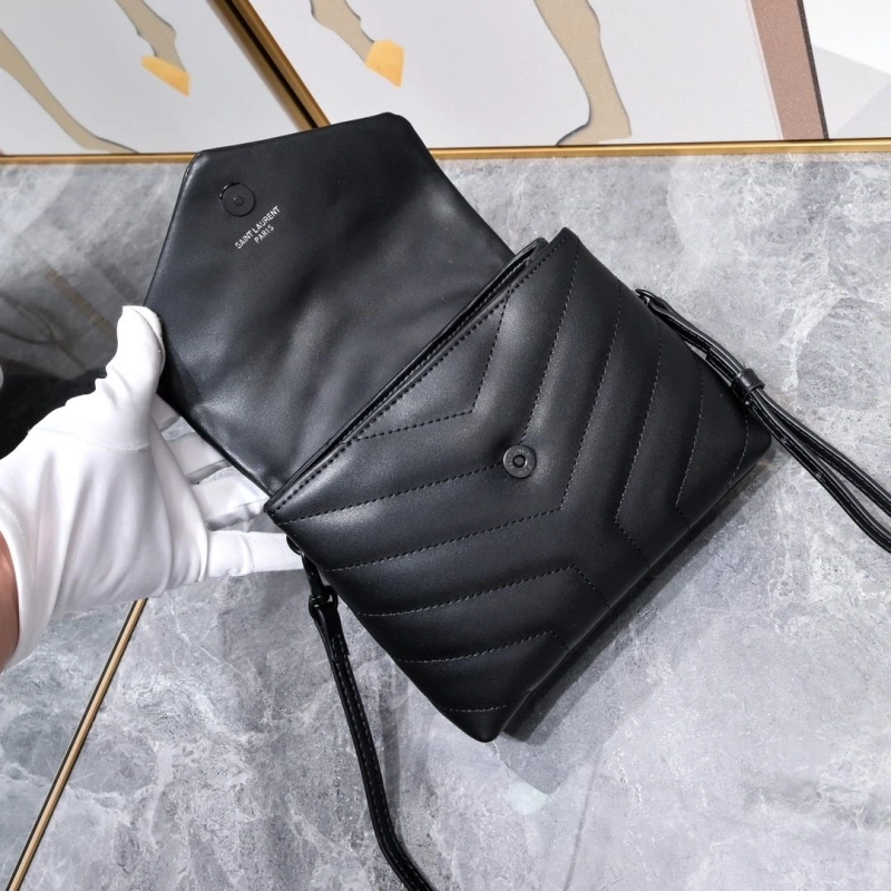 Y51 satchel bags 4220-0382
