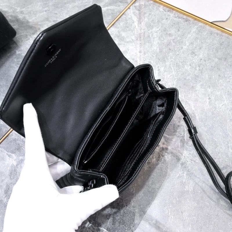 Y51 satchel bags 4220-0382