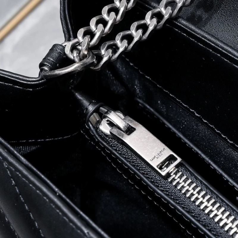 Y51 top handle bags 4220-0388