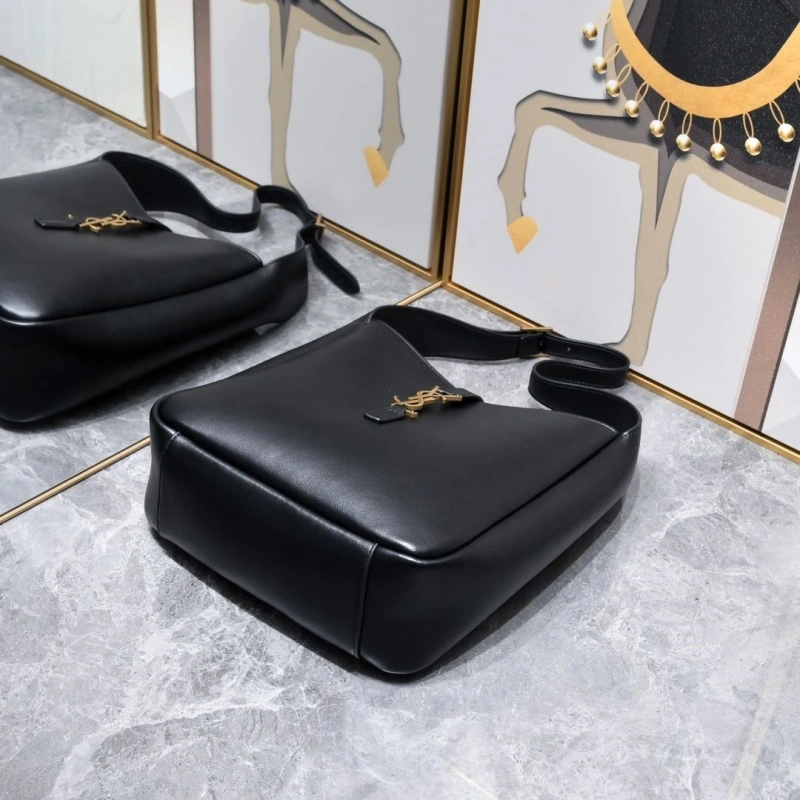 Y51 bucket bags 4220-0393