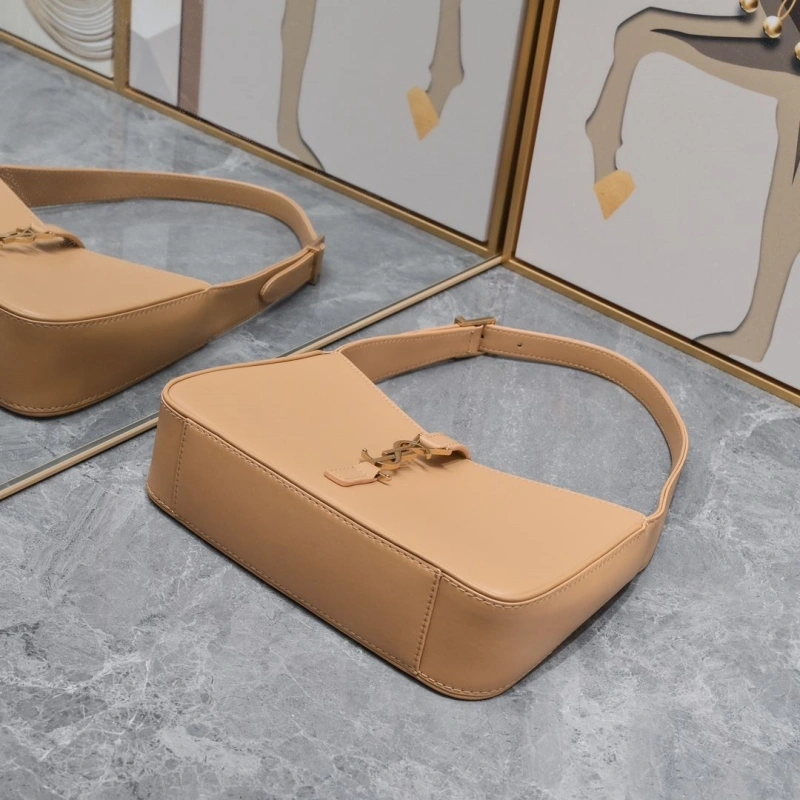 Y51 top handle bags 4220-0417