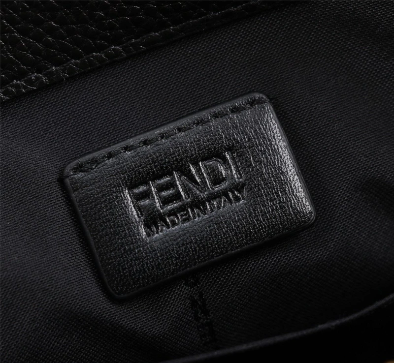 F**di cluth bags 4220a-0059