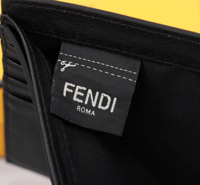 F**di wallets 4220a-0075