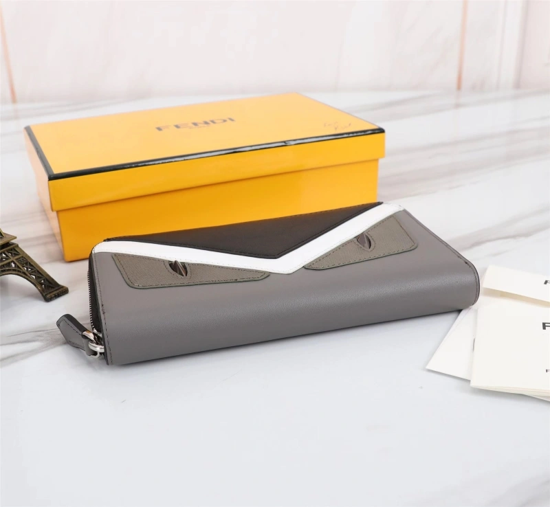 F**di wallets 4220a-0082