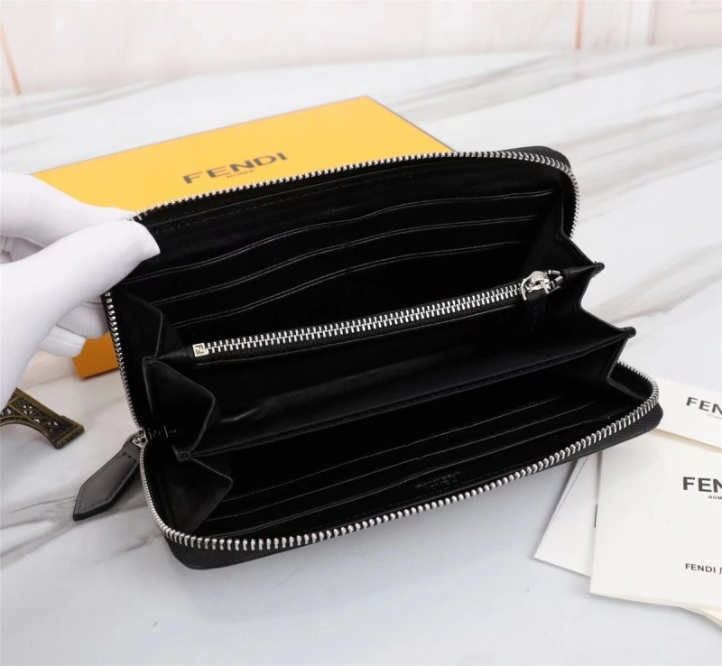 F**di wallets 4220a-0082