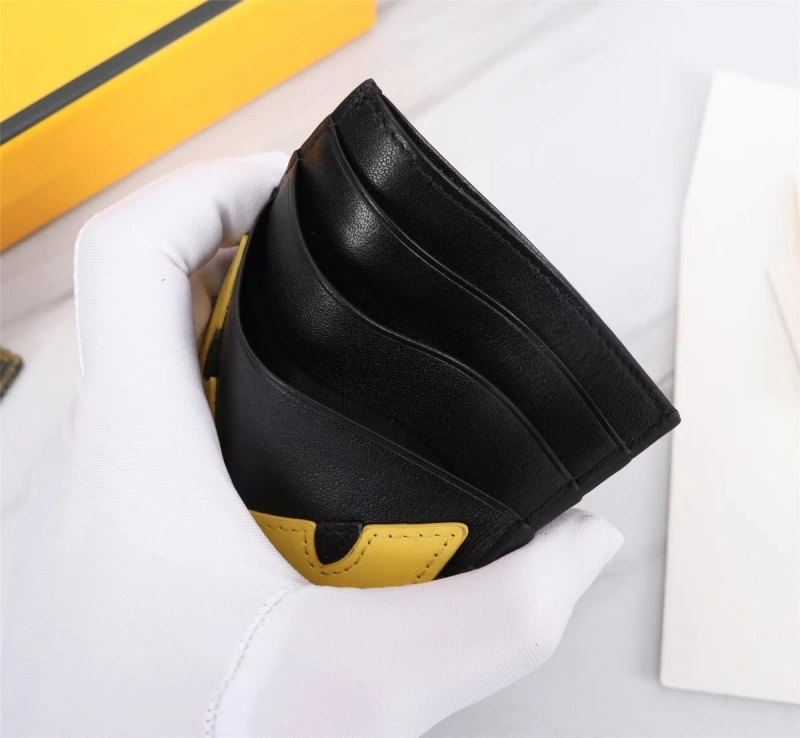 F**di wallets 4220a-0083