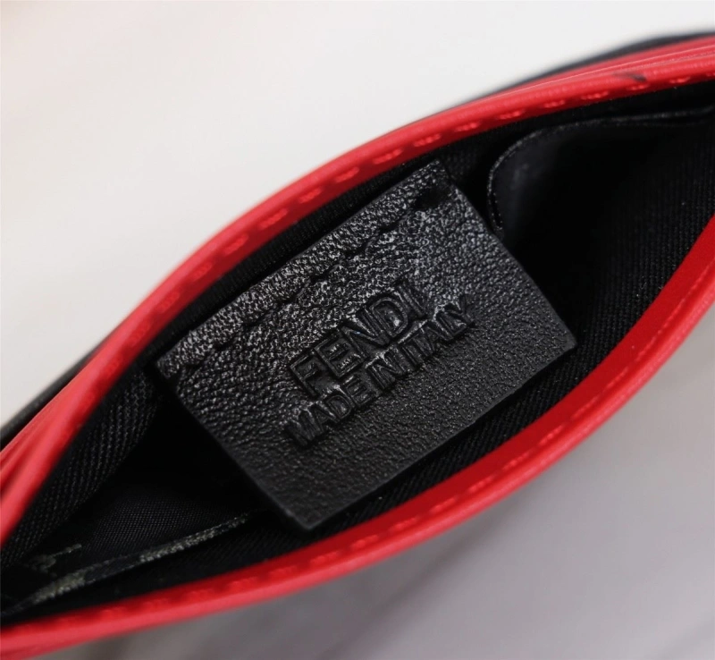F**di wallets 4220a-0084