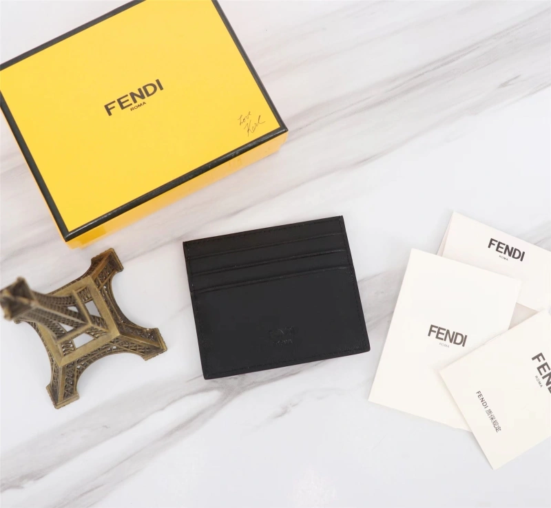 F**di wallets 4220a-0087