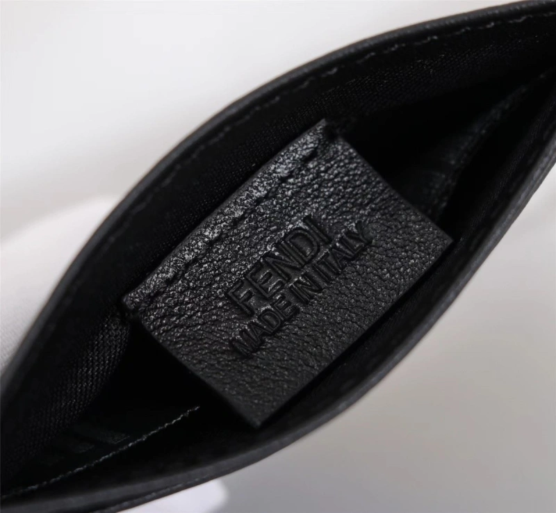 F**di wallets 4220a-0088