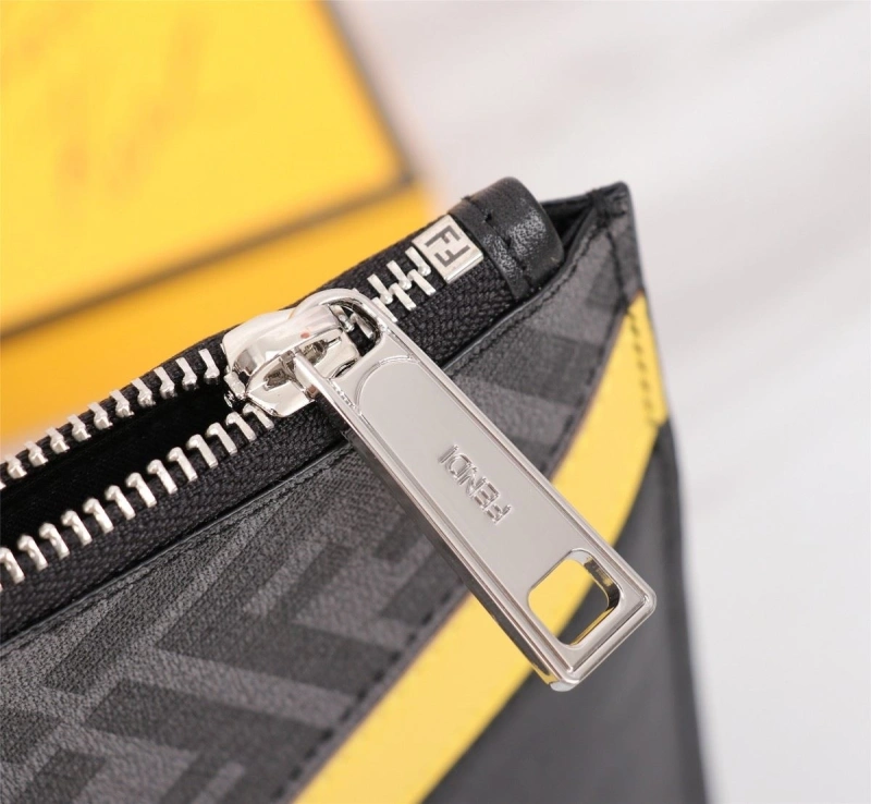 F**di cluth bags 4220a-0108