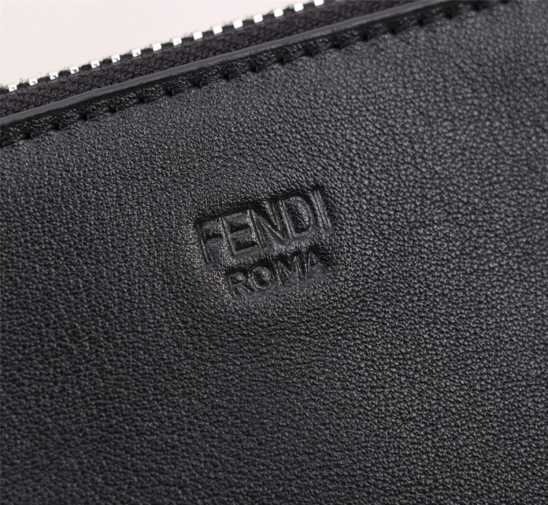 F**di cluth bags 4220a-0110