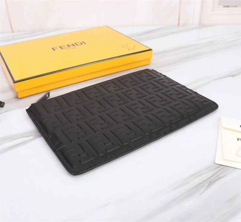 F**di cluth bags 4220a-0116