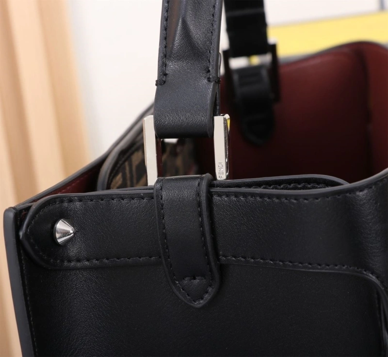 F**di shopping bags 4220a-0192