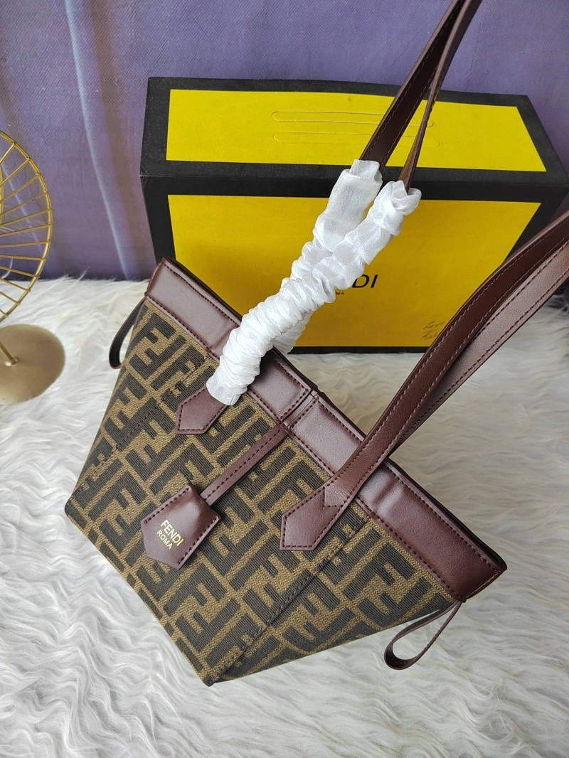 F**di shopping bags 4220a-0238