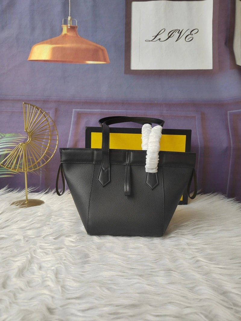 F**di shopping bags 4220a-0239